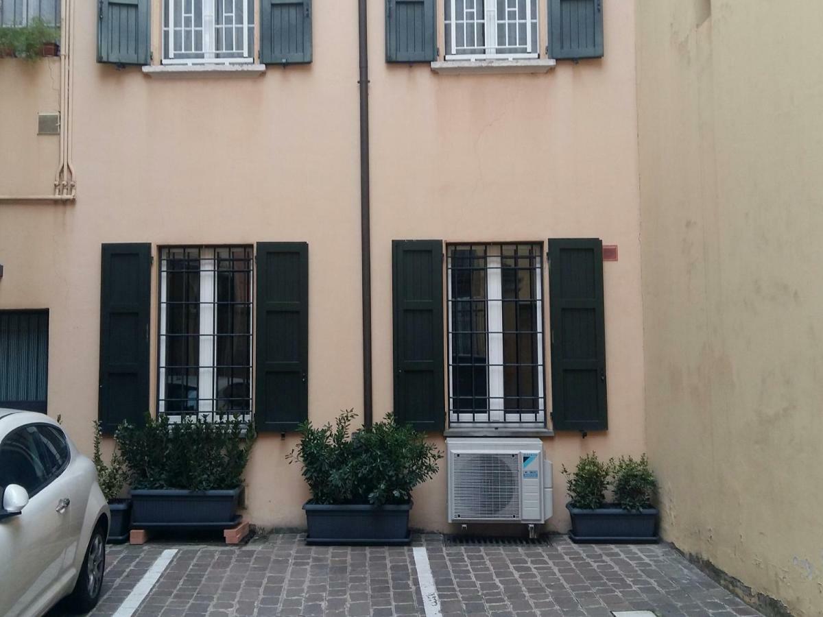Mandria Apartments 1 2 Μπολόνια Εξωτερικό φωτογραφία